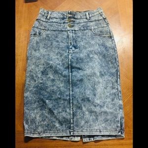 High waist Stretch Stonewashed Denim Pencil Skirt